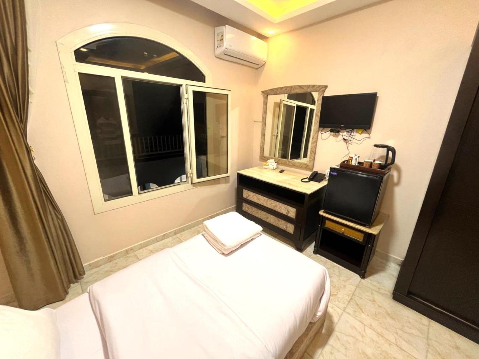 Nun Pyramids Hotel Kafret el-Gabal Zewnętrze zdjęcie