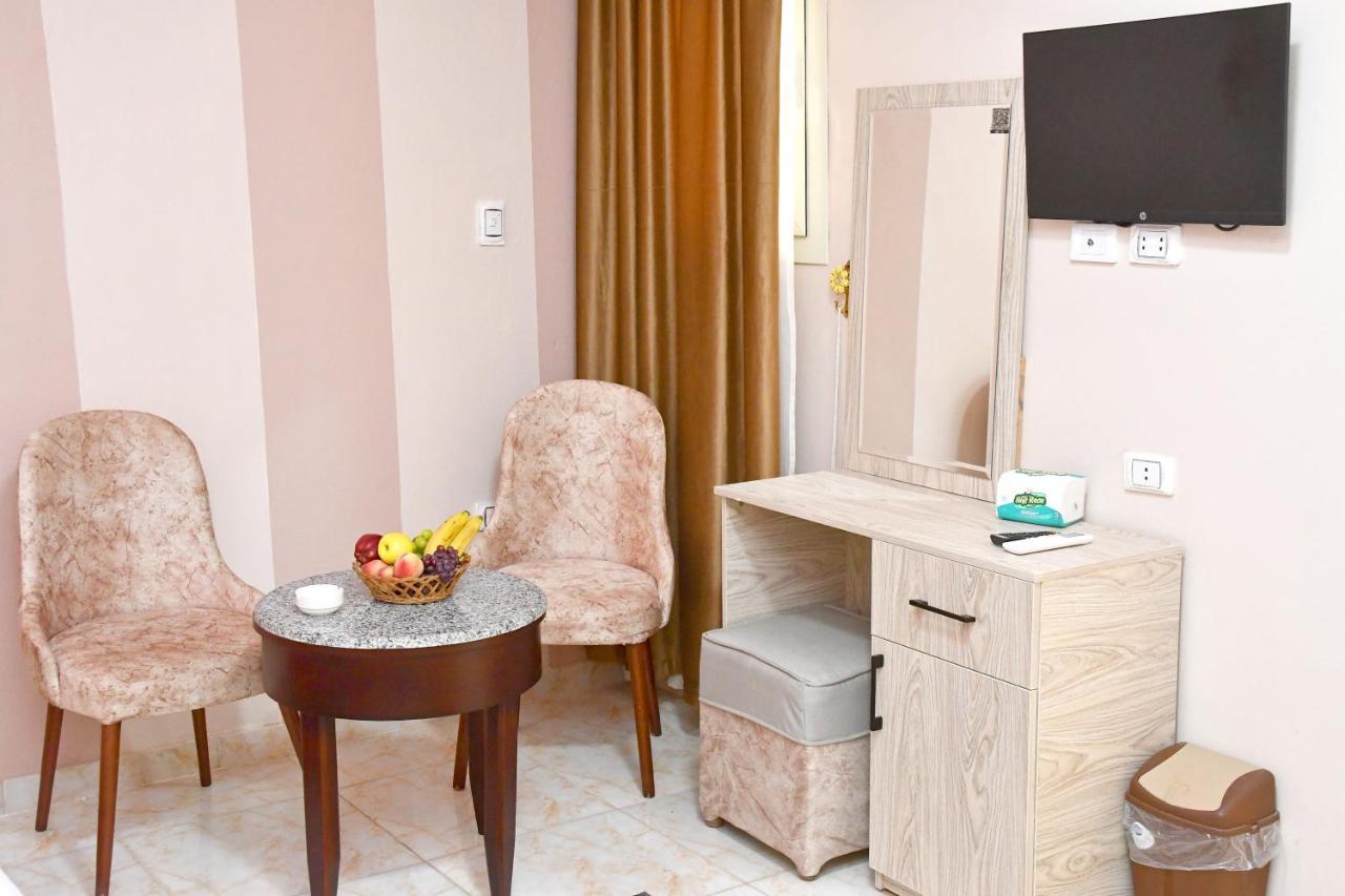 Nun Pyramids Hotel Kafret el-Gabal Zewnętrze zdjęcie